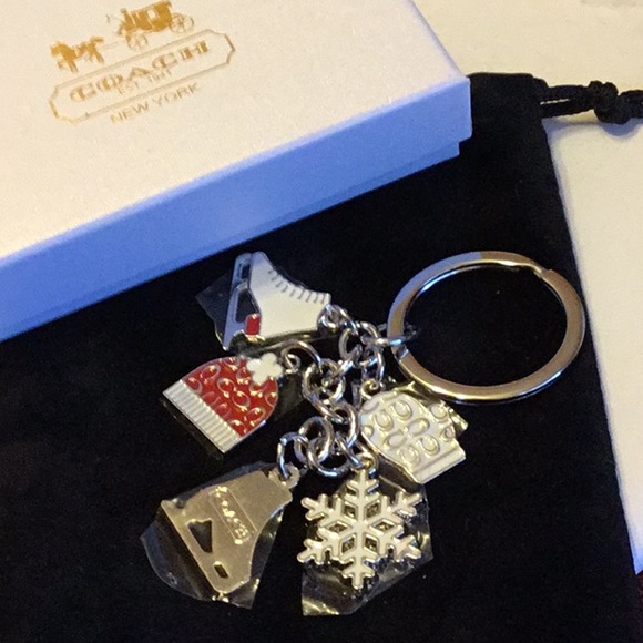 NWT Coach Key Chain RARE Sold Out - Picture 2 of 4